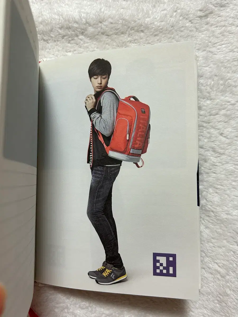 thumbnail-5